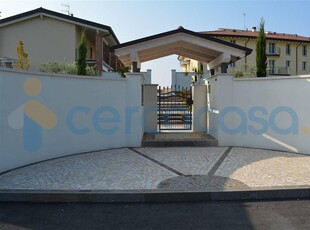Appartamento Trilocale in vendita a Desenzano Del Garda
