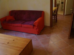 Bilocale a Cosenza, 1 bagno, arredato, 70 m², 1° piano in vendita