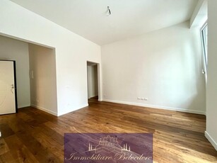 Bilocale in Via Antonio Salandra, Firenze, 1 bagno, 55 m², 2° piano