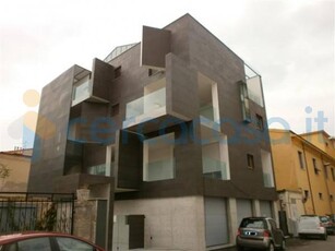 Box di nuova costruzione, in vendita a Pescara