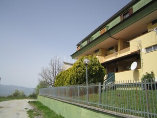 Casa a Viggiano in Via tetto Lucano, Viggiano (PZ)