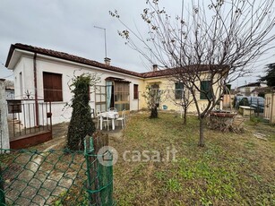 Casa Bi/Trifamiliare in Vendita in Via T. Vecellio a Spinea