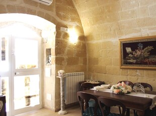 Casa indipendente a Canosa di Puglia, 1 locale, 1 bagno, 45 m²