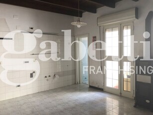 Casa indipendente a Decimomannu, 3 locali, 1 bagno, 110 m² in vendita