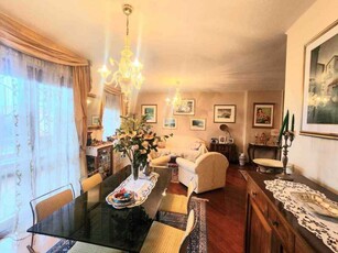 Casa Indipendente in Vendita ad San Benedetto del Tronto - 500000 Euro
