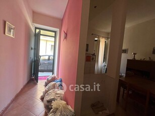 Casa indipendente in Vendita in Via Roma 93 a Aci Sant'Antonio