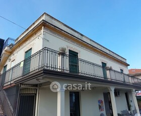 Casa indipendente in Vendita in Via Santa Maria la Stella a Aci Sant'Antonio