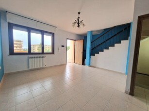 Casa indipendente a Sestu, 4 locali, 2 bagni, 150 m², abitabile