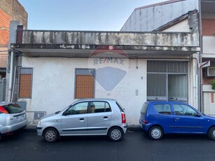 Casa indipendente in Via Trieste, Gravina di Catania, 4 locali, 85 m²