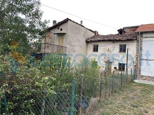 Casa singola da ristrutturare in vendita a Novi Ligure