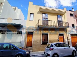 Casa singola in vendita in Via Nazario Sauro 81, Francavilla Fontana