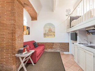 Monolocale a Firenze, 1 bagno, arredato, 30 m², aria condizionata