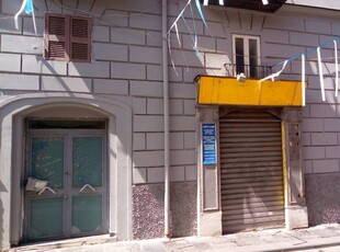 Negozio / Locale in vendita a Portici