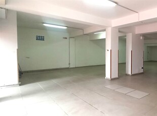 Negozio / Locale in vendita a Reggio Calabria - Zona: Viale Europa