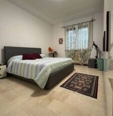 Quadrilocale a Firenze, 1 bagno, 90 m², 5° piano, ascensore in vendita