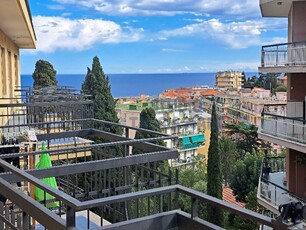 Trilocale in Via Galileo Galilei, Sanremo, 1 bagno, 110 m², 6° piano