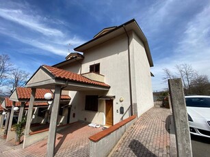 Villa a schiera in VIA VIACCIOLA 20, Castiglione dei Pepoli, 6 locali