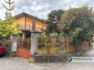 villa in vendita a Palazzolo sull'Oglio