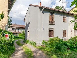 Villa in Vendita in Via Fratelli Zoia a Milano