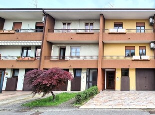 Villa in VIA RAFFAELLO SANZIO, Brescia, 4 locali, 2 bagni, garage