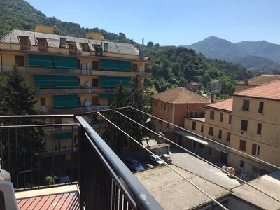 Appartamento in Via F.profumo in zona Mainetto a Serra Ricco'
