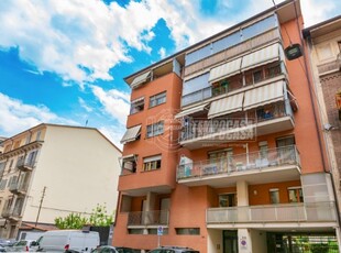 Affitto Appartamento Via Vicenza, 24, Torino