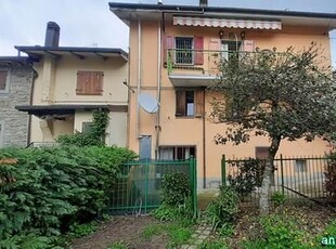 Appartamenti Castiglione dei Pepoli via Lastra 28 cucina: Abitabile,