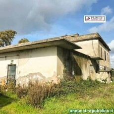 Appartamenti Latina Strada del Bosco cucina: Abitabile,