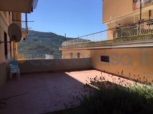 Appartamento Bilocale da ristrutturare in vendita a Genova