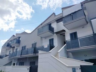 Appartamento in Vendita ad Guidonia Montecelio - 150000 Euro
