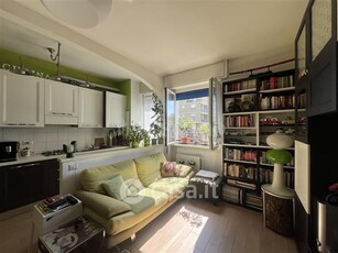Appartamento in Vendita in Via Beldiletto a Milano
