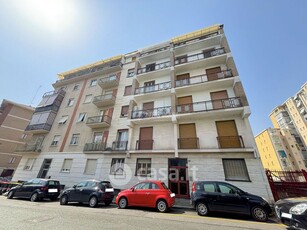 Appartamento in Vendita in Via Campobasso 10 a Torino