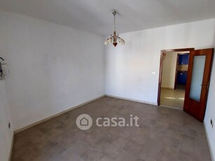 Appartamento in Vendita in Via Colonna Rotta 258 a Palermo