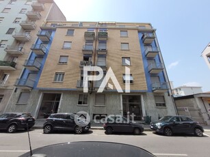 Appartamento in Vendita in Via Edoardo Perroncito a Torino