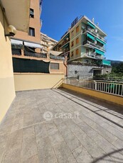 Appartamento in Vendita in Via Gaspare Murtola a Genova