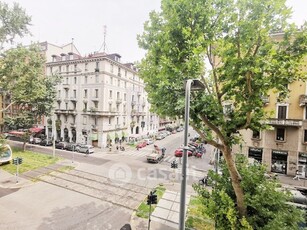 Appartamento in Vendita in Via Giambellino 22 a Milano
