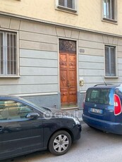 Appartamento in Vendita in Via Giuseppe Candiani 119 a Milano