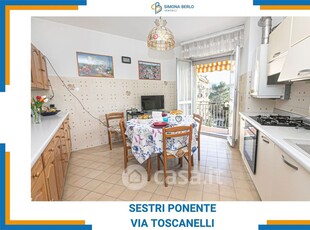 Appartamento in Vendita in Via Paolo Toscanelli a Genova
