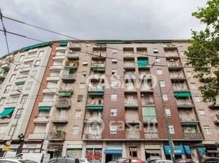 Appartamento in Vendita in Viale Murillo 48 a Milano