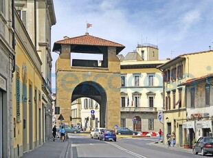 Attività commerciale in vendita a Firenze