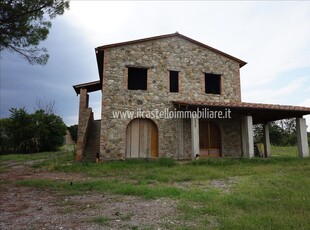 Azienda agricola in vendita a Castiglione Del Lago