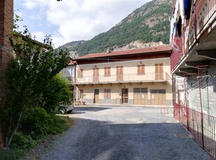 Casa singola in Via Umberto i 21 a Sant'Ambrogio di torino