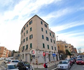 Garage/Posto auto in Vendita in Via Mario Ridolfi 2 a Roma