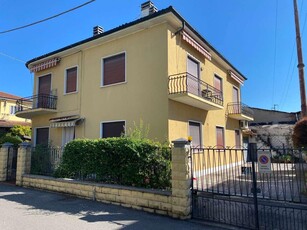 Porzione di casa in vendita a Vicenza
