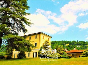 Prestigiosa villa di 908 mq in vendita, Via per Miasino, Orta San Giulio, Piemonte