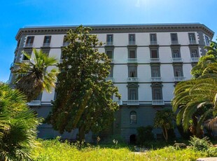 Appartamento di lusso di 210 m² in vendita Piazza della Repubblica, 2, Napoli, Campania
