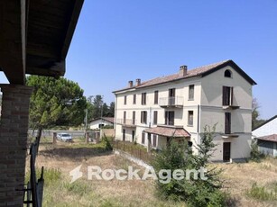 Terratetto plurifamiliare in vendita a Rivanazzano