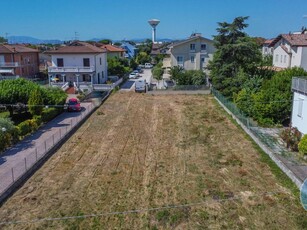 Terreno edificabile in vendita a Cesenatico