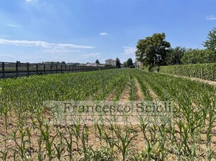 Terreno edificabile in vendita a Limido Comasco