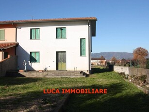 Villa in vendita a Ponte Buggianese